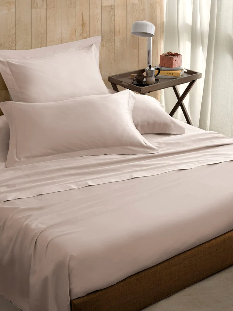 SATINLUX-CA-RUGIADA-1000x1333_CIPRIA_1024x1024